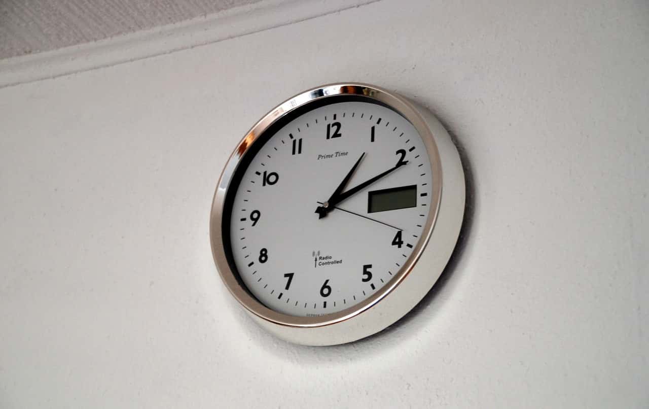 clock-773307_1280