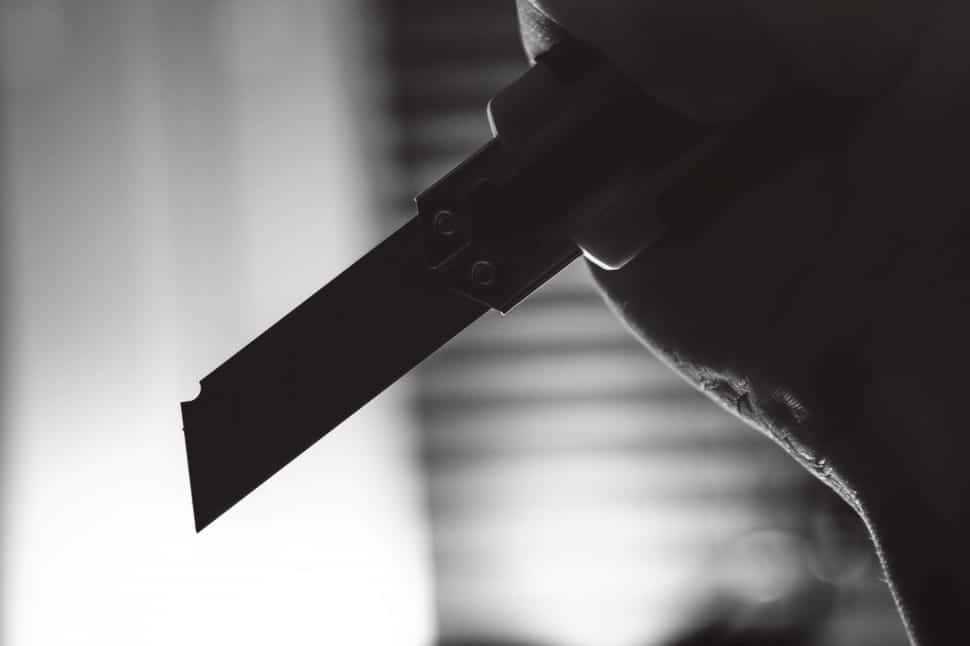 knife-cutter-sharp-blade-tool-wallpaper-preview