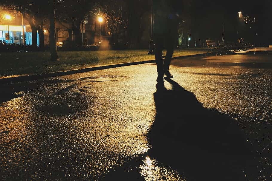 pedestrian-walking-shadow-night