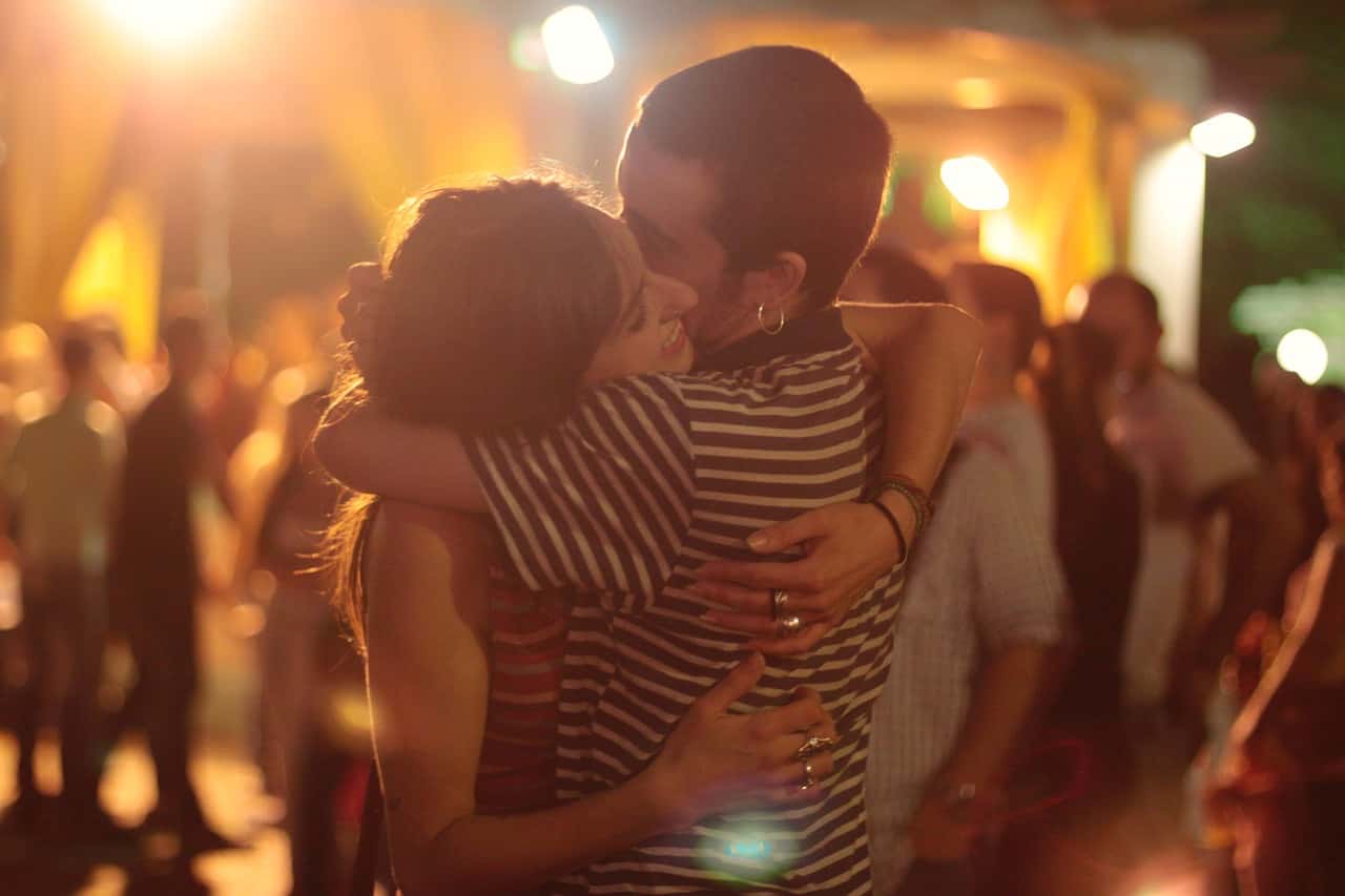 people-2575914_1280