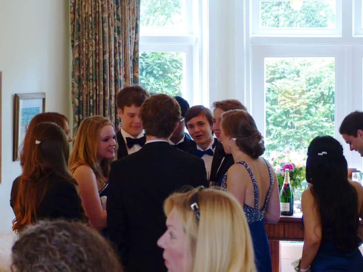 people-ceremony-party-event-highschool-prom-238701-pxhere.com