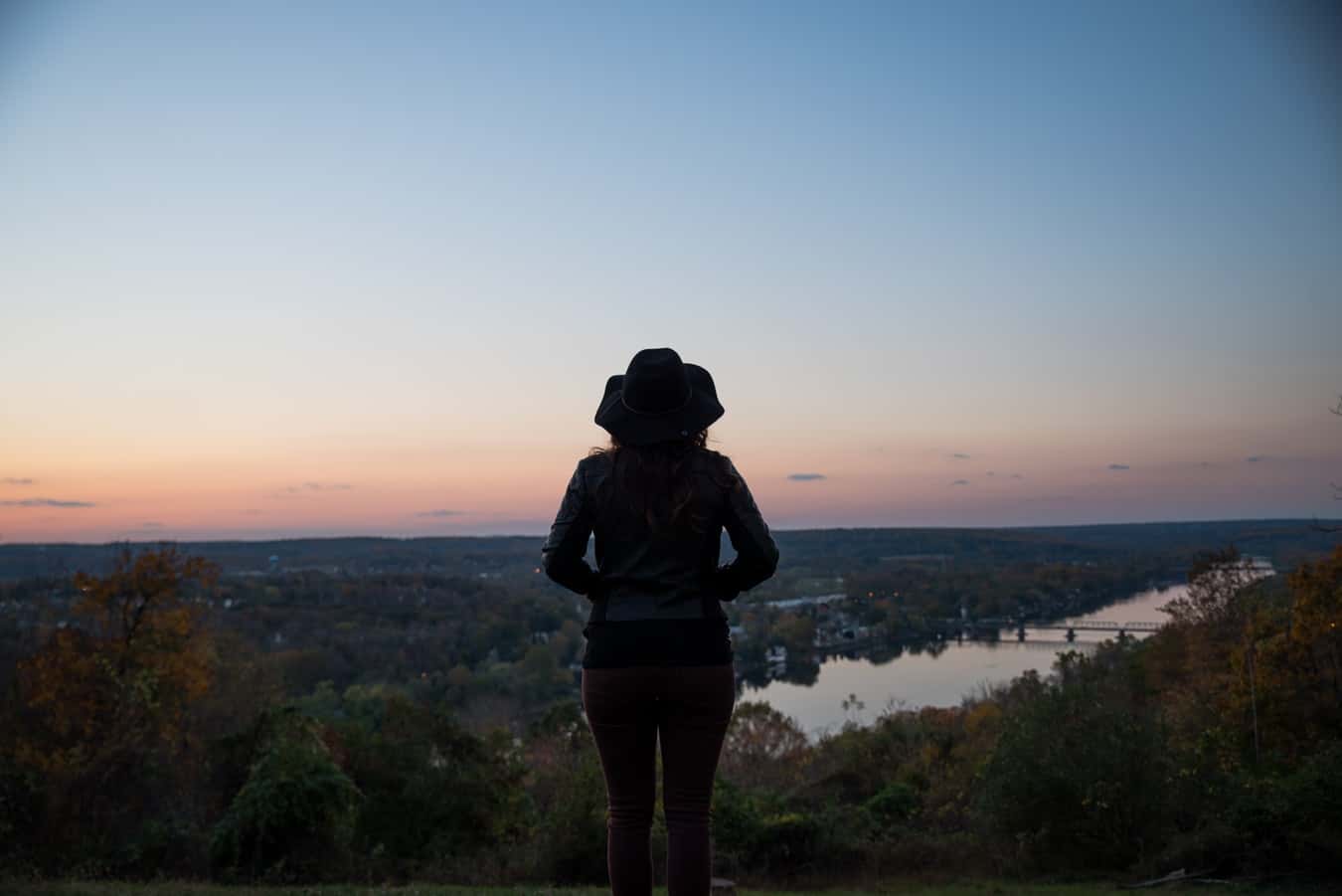 photo-1500081227517-b92fee91ef67