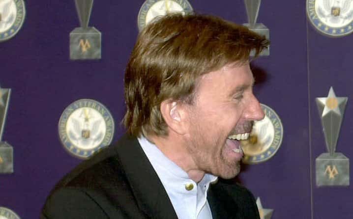 Chuck_Norris_award_2