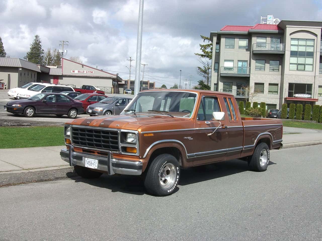 Ford_Ranger_F-150_truck_(5623260656)