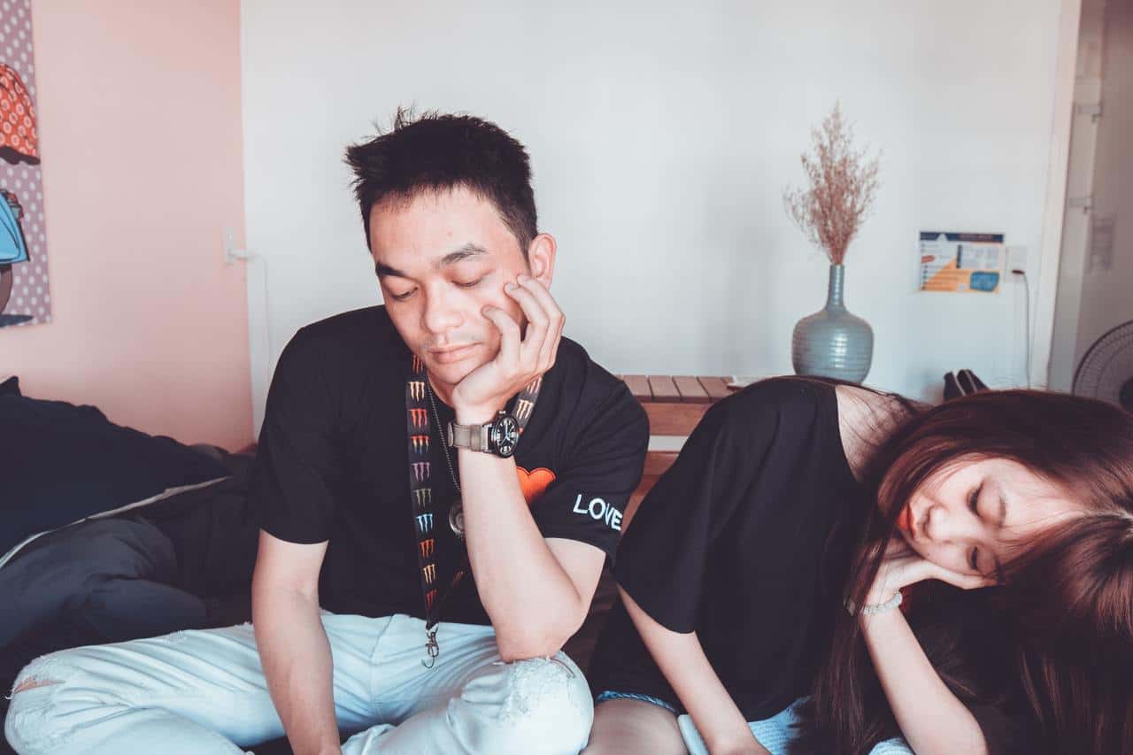 adults-couple-furniture-girl-indoors-man-1488999-pxhere.com
