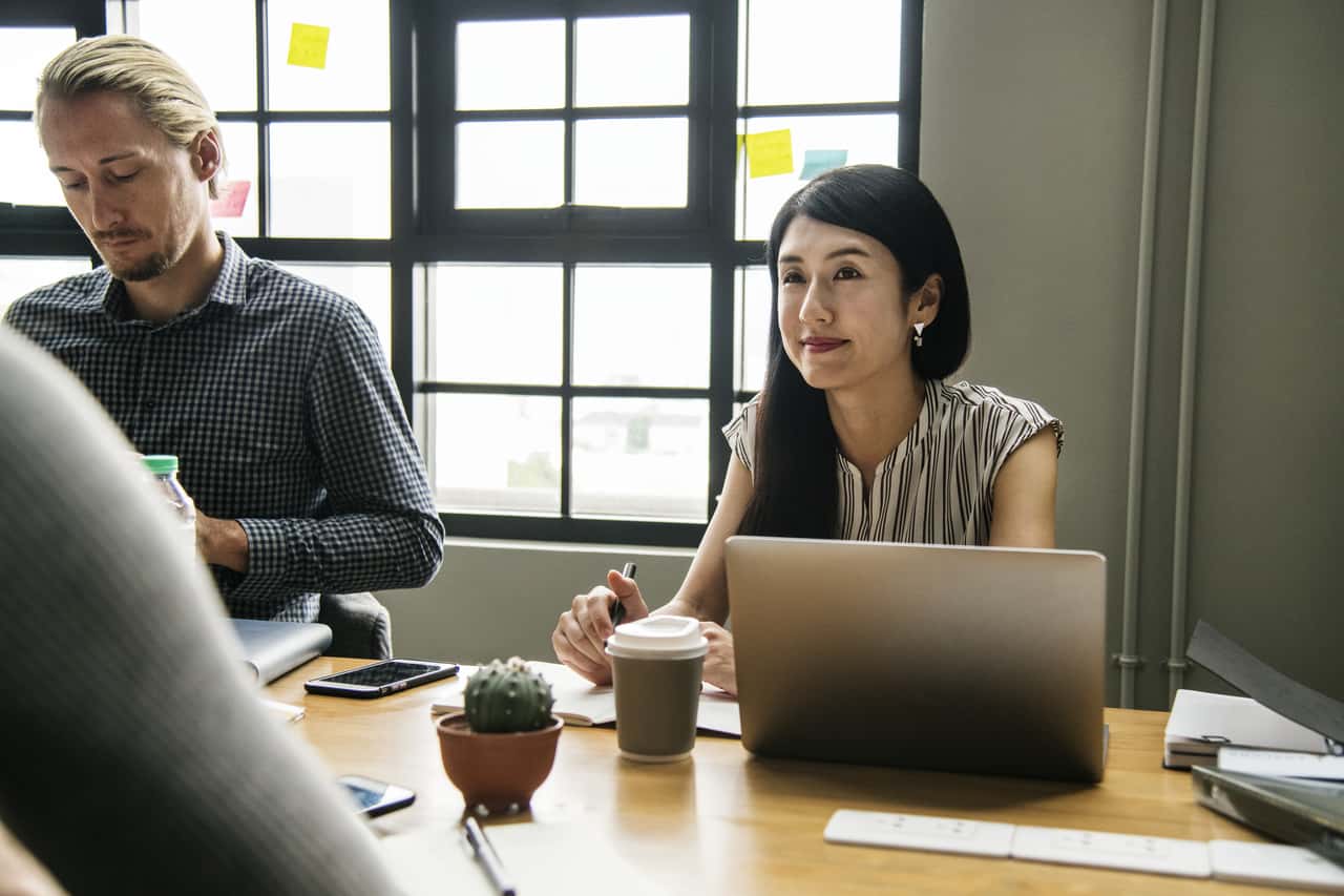 american-asian-beautiful-brainstorming-business-businesswoman-1437499-pxhere.com