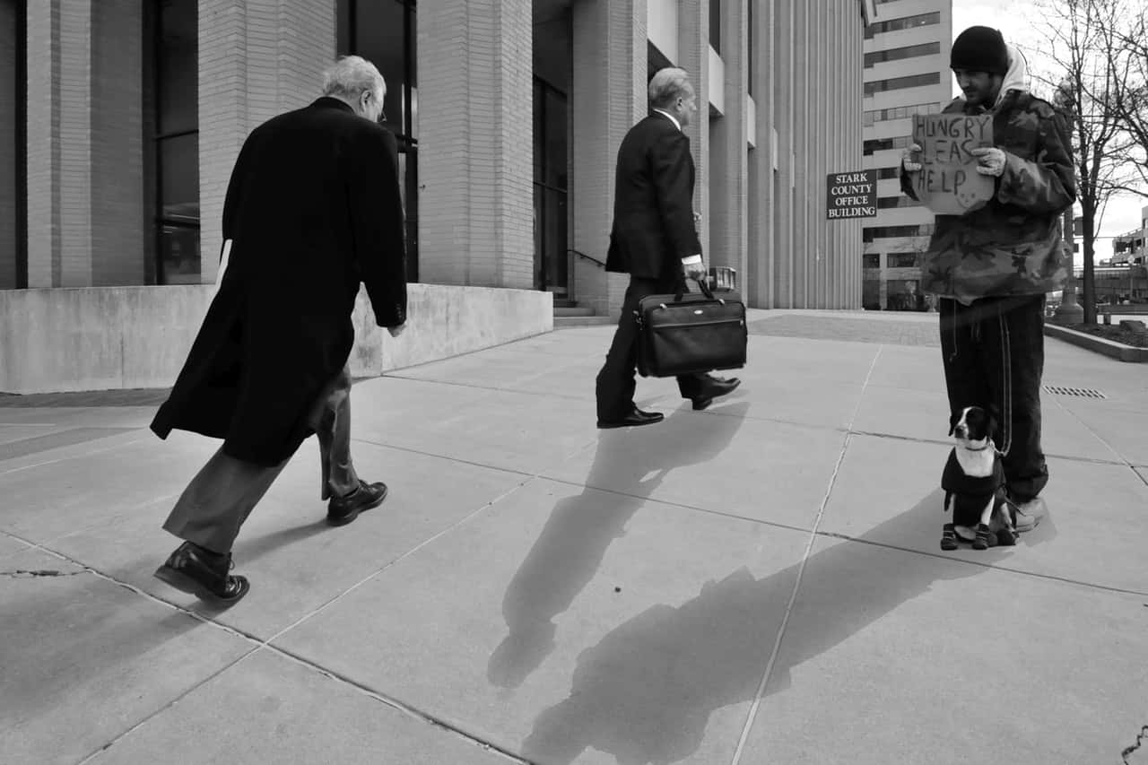 beggar-heartless-homeless-poor-772274