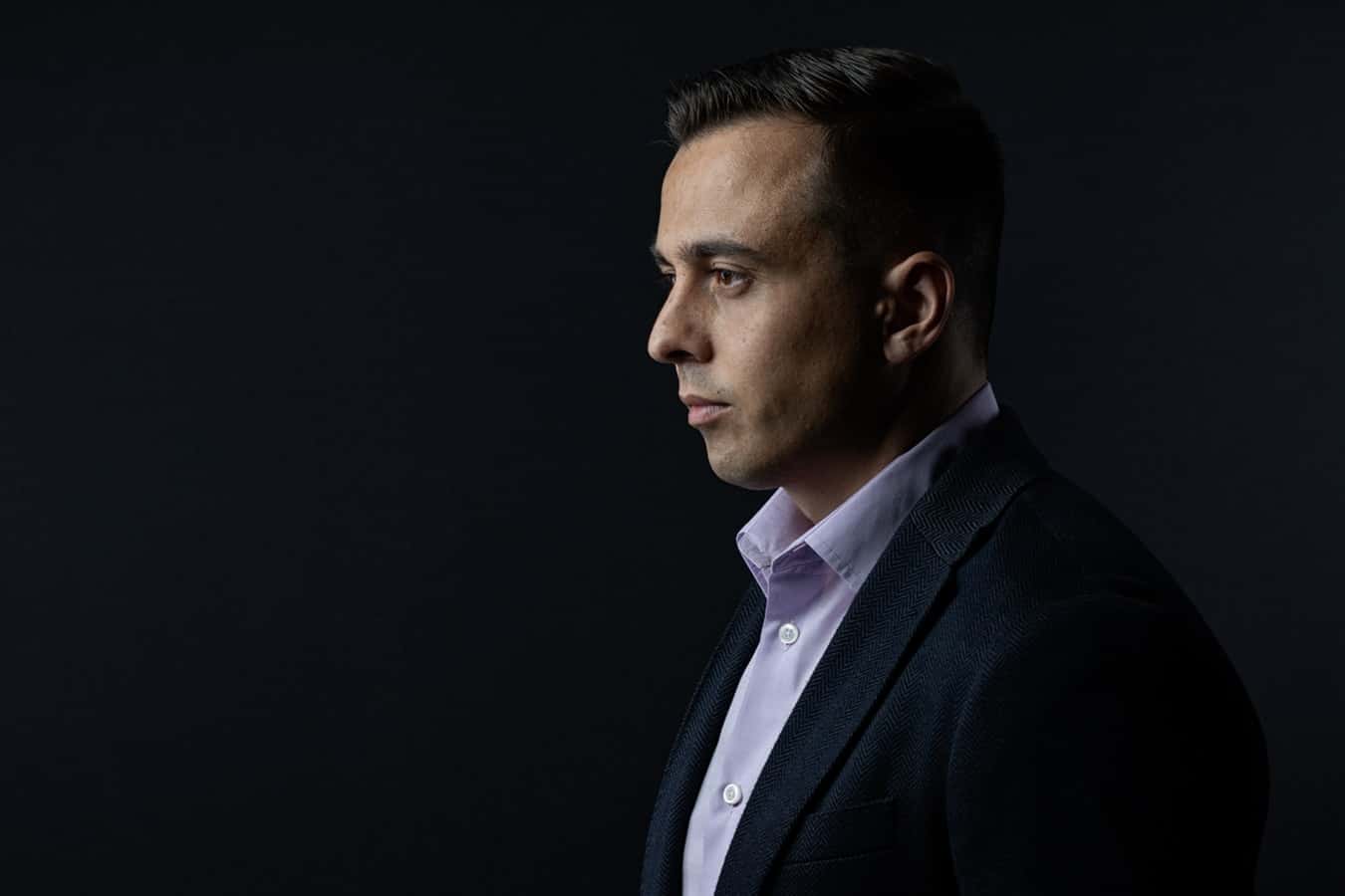 photo-1559548073-0373b12d1222