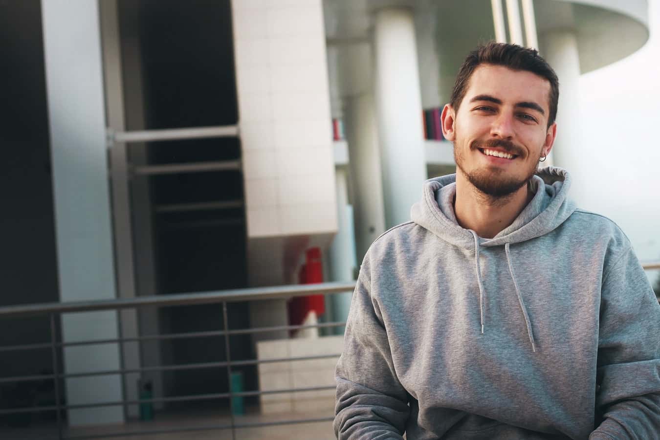 photo-1565546527890-11d04028c481