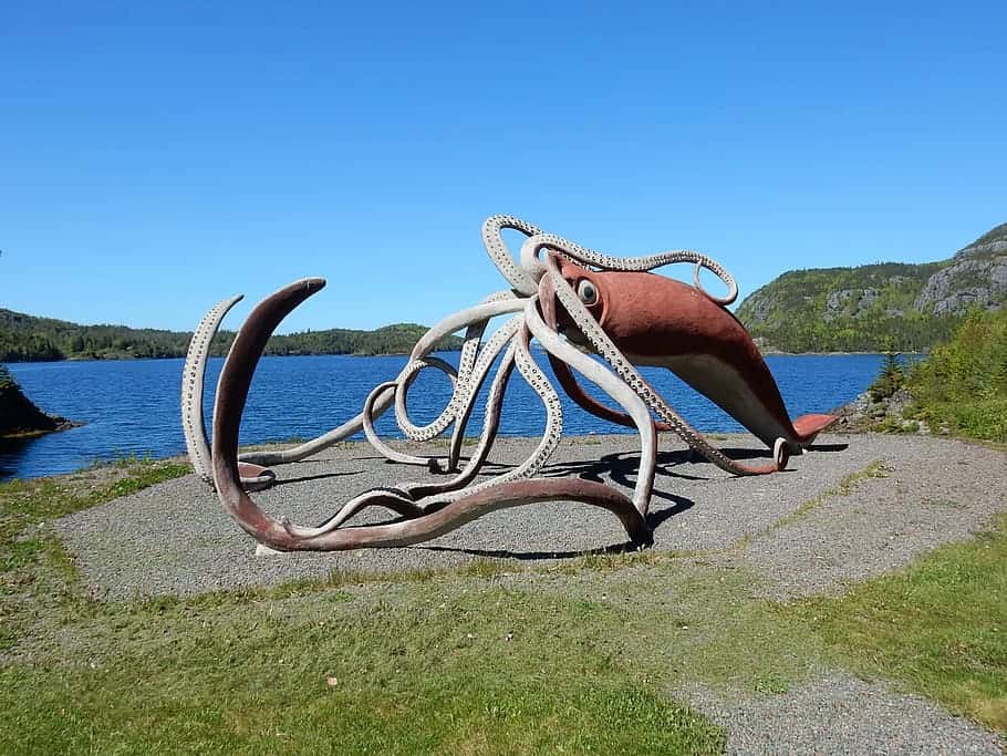 squid-sculpture-statue-giant-squid-roadside-art-newfoundland