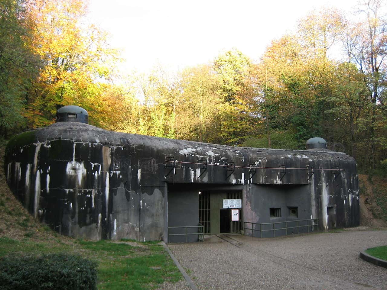 1280px-Ligne_Maginot_Schoenenbourg