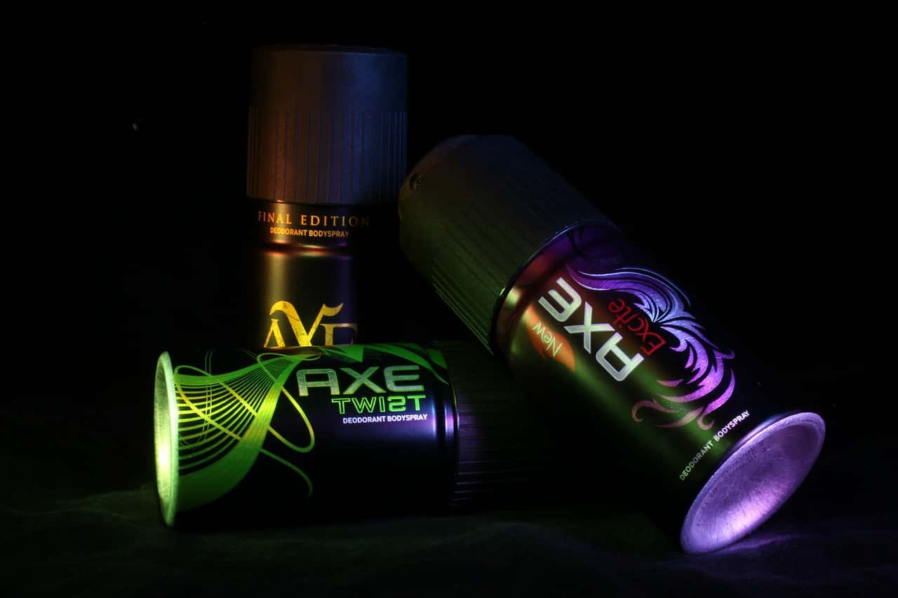 axe-bodyspray-191361_1280
