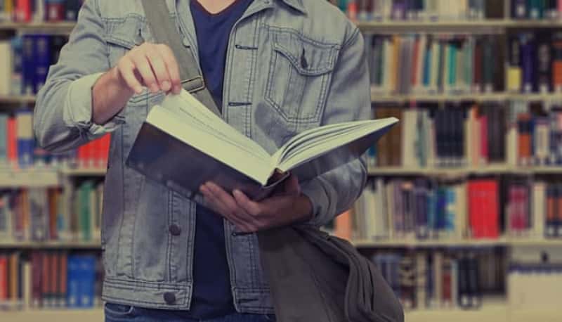 book-read-student-students