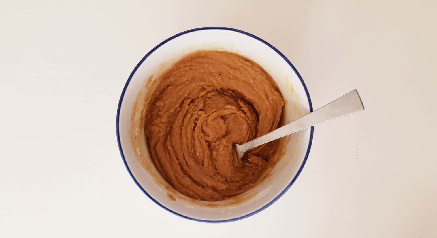 photo-1551185618-995359dec7ed