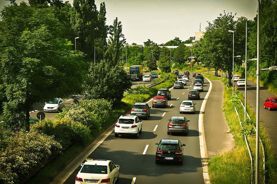 road-highway-traffic-driving-a-car-autos-drive