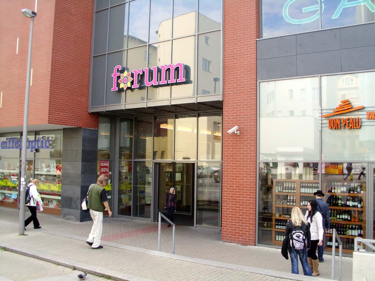 shop-63993_1280