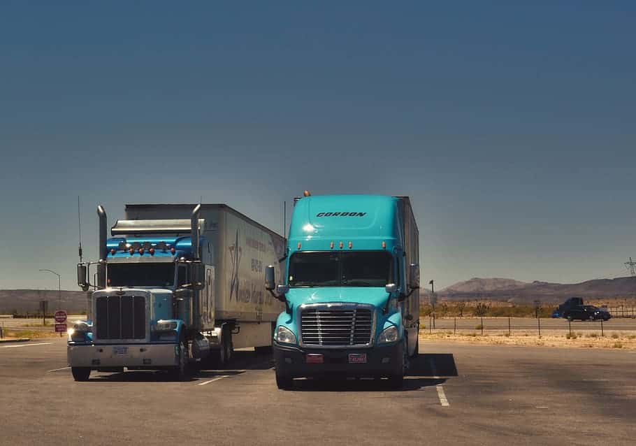 trucks-traffic-break-transport