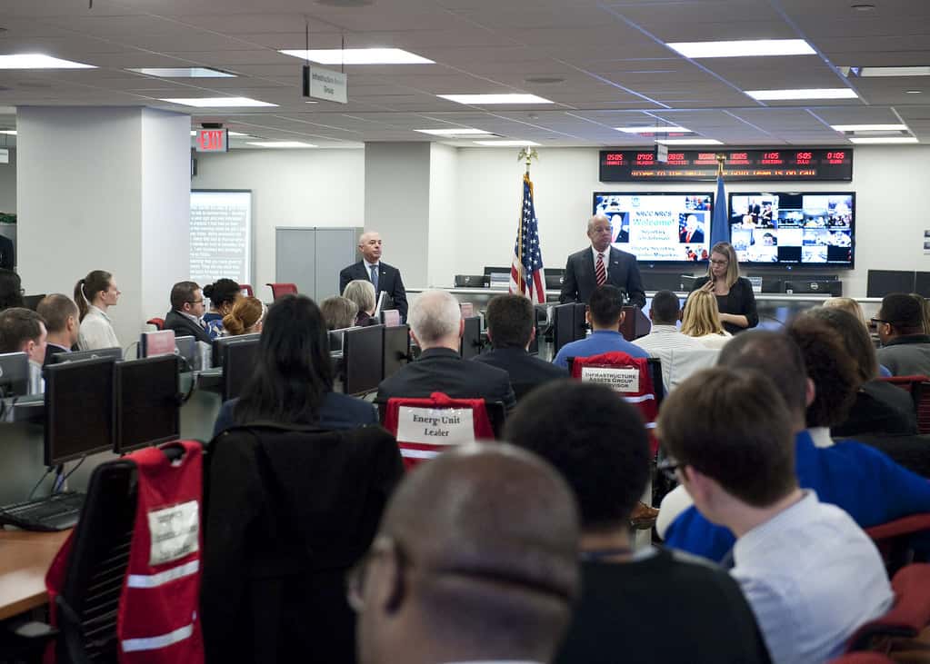 16794207610_e97dd5268a_b