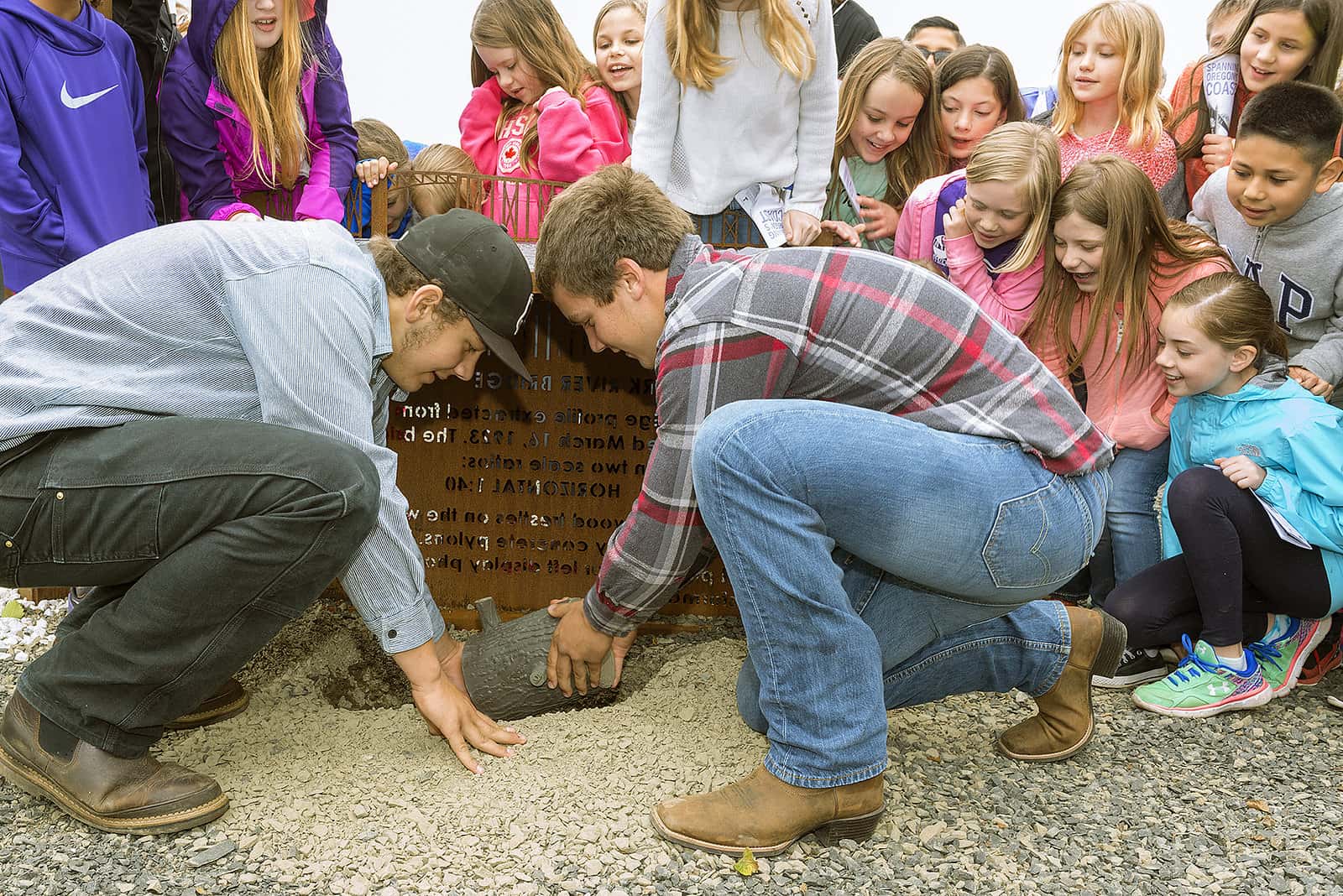 27152757122_a98b8b46d6_h