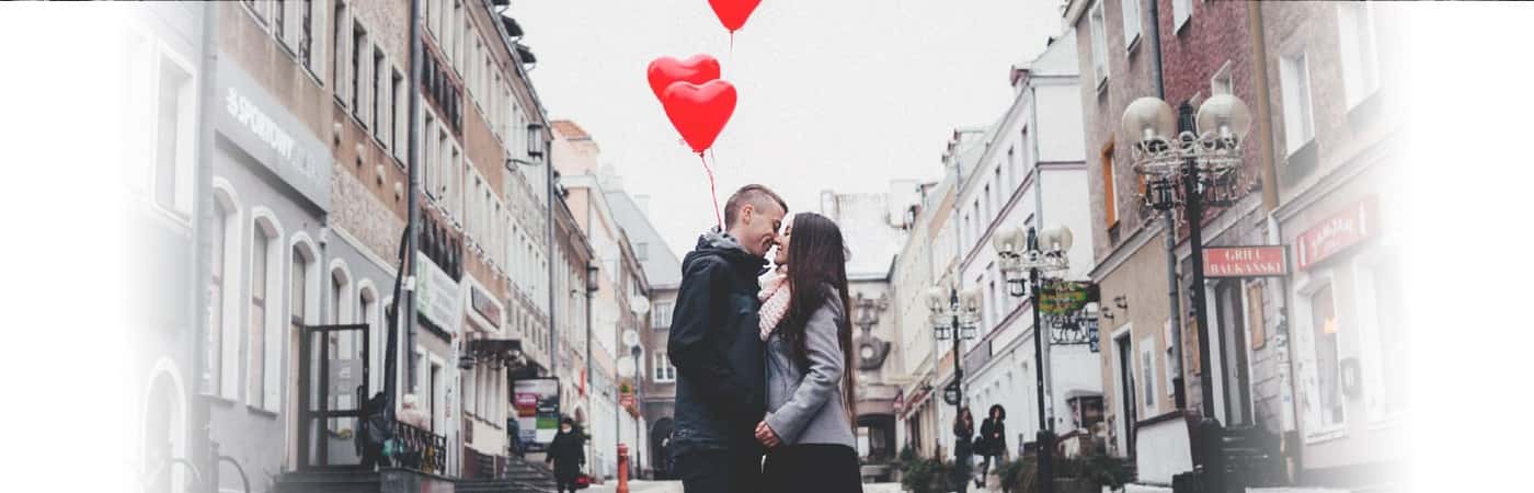 Waiters Share The Biggest Valentine’s Day Disasters They’ve Ever Seen