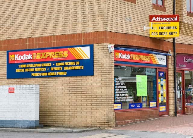 Disappearing_Kodak_Express_shop,_Winchester_Road,_Chandler's_Ford_-_geograph.org.uk_-_849840