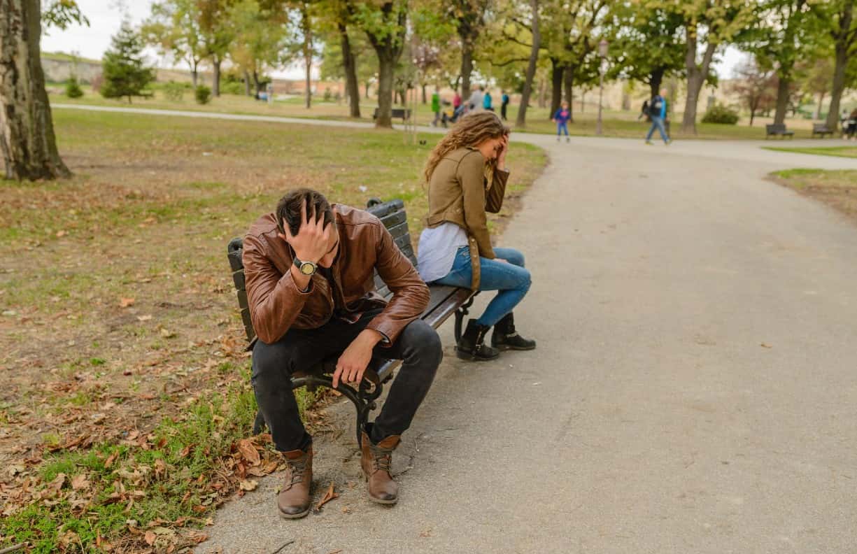 People Share What Made Them Leave A Serious Relationship