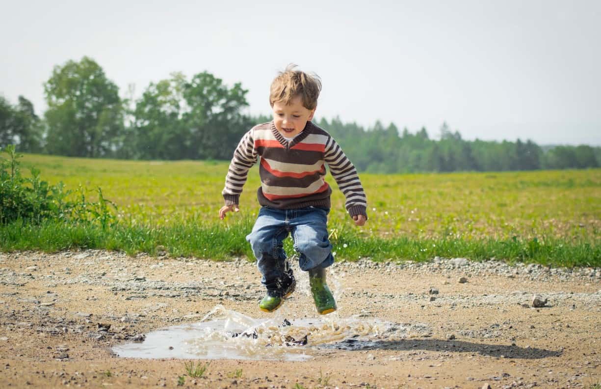 People Share The Dumbest Things They Believed As Children