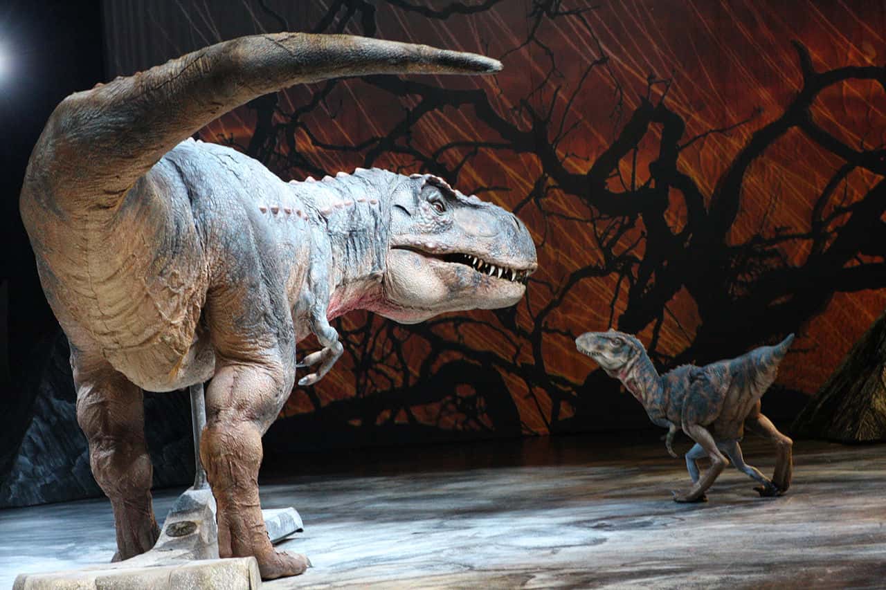 Walking_with_dinosaurs_Acer_Arena_(5732905088)