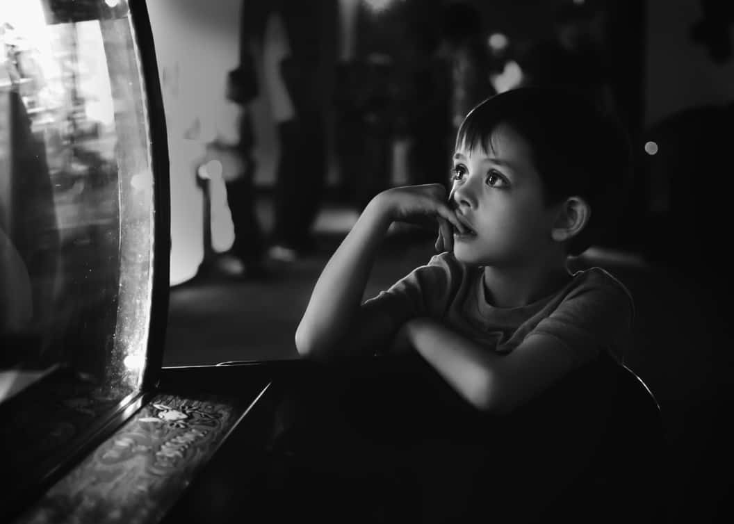 boy-thinking-pensive-thoughtful-child-think-1369429-pxhere.com (1)