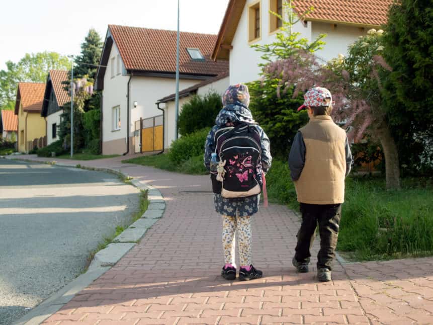 children-go-to-school-1-861x646