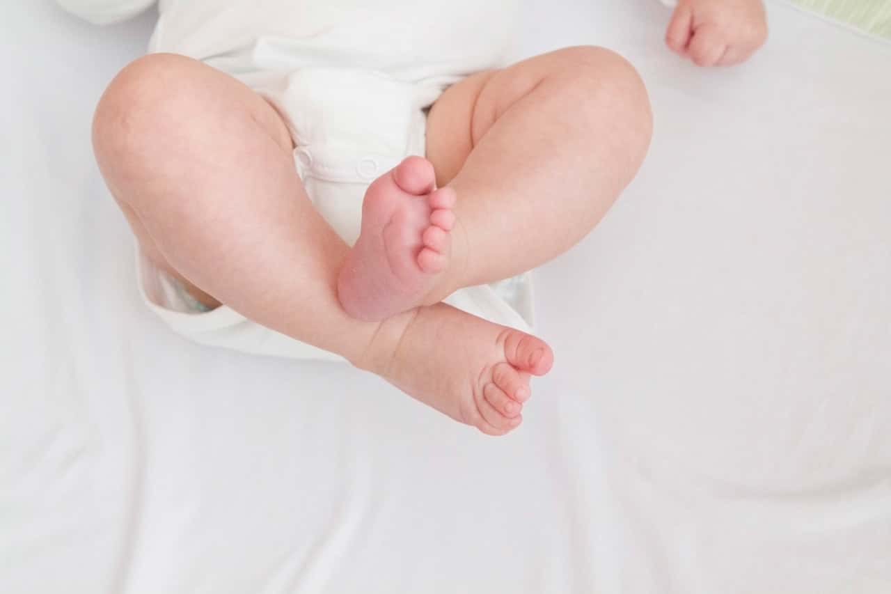 close-up-photo-of-baby-s-feet-3922060