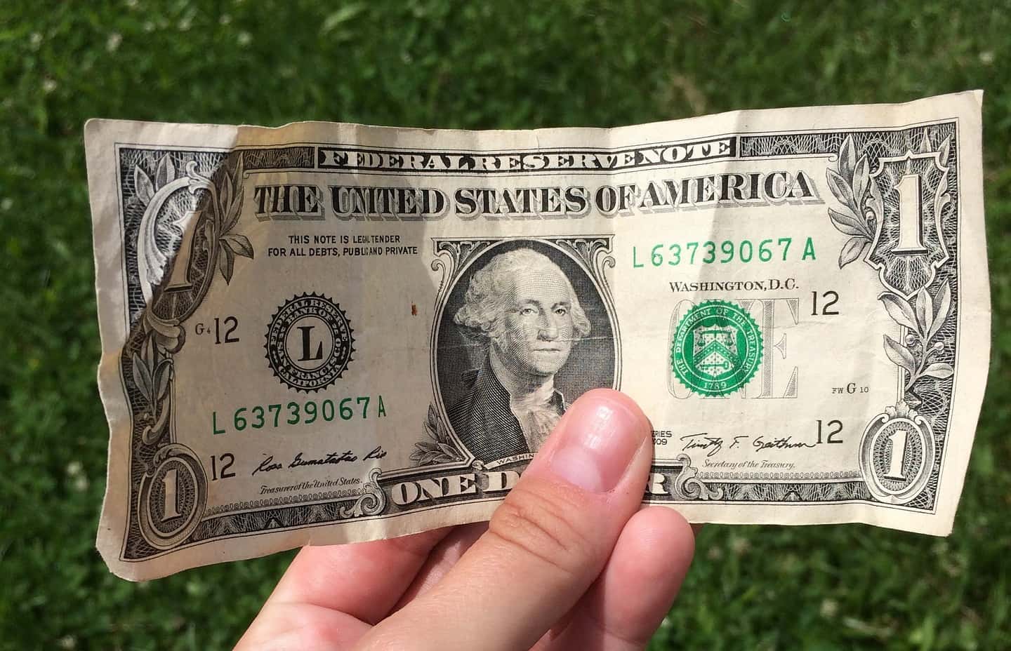 dollar-bill-1088855_1920