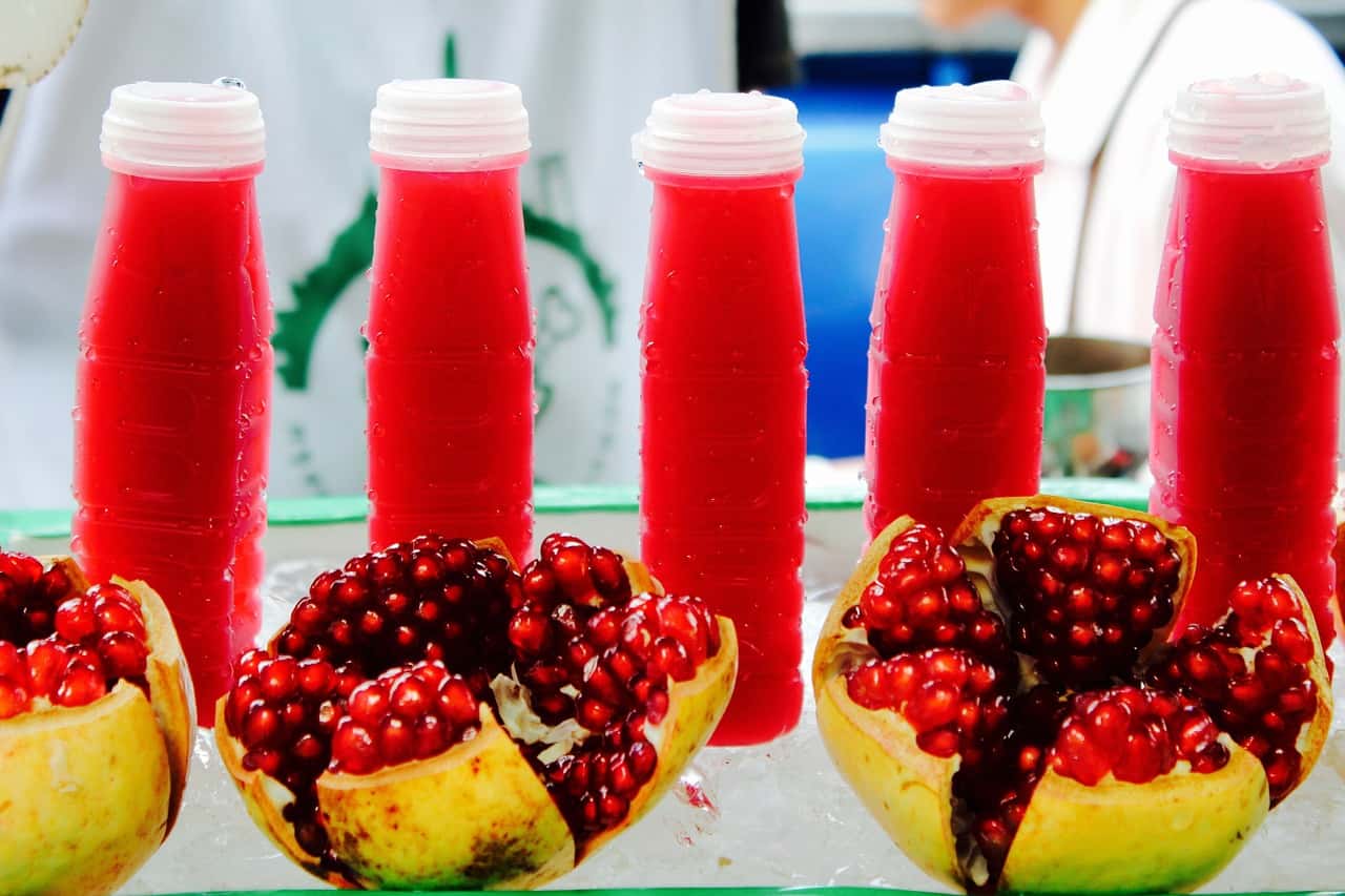 fruit-juice-1128459_1280