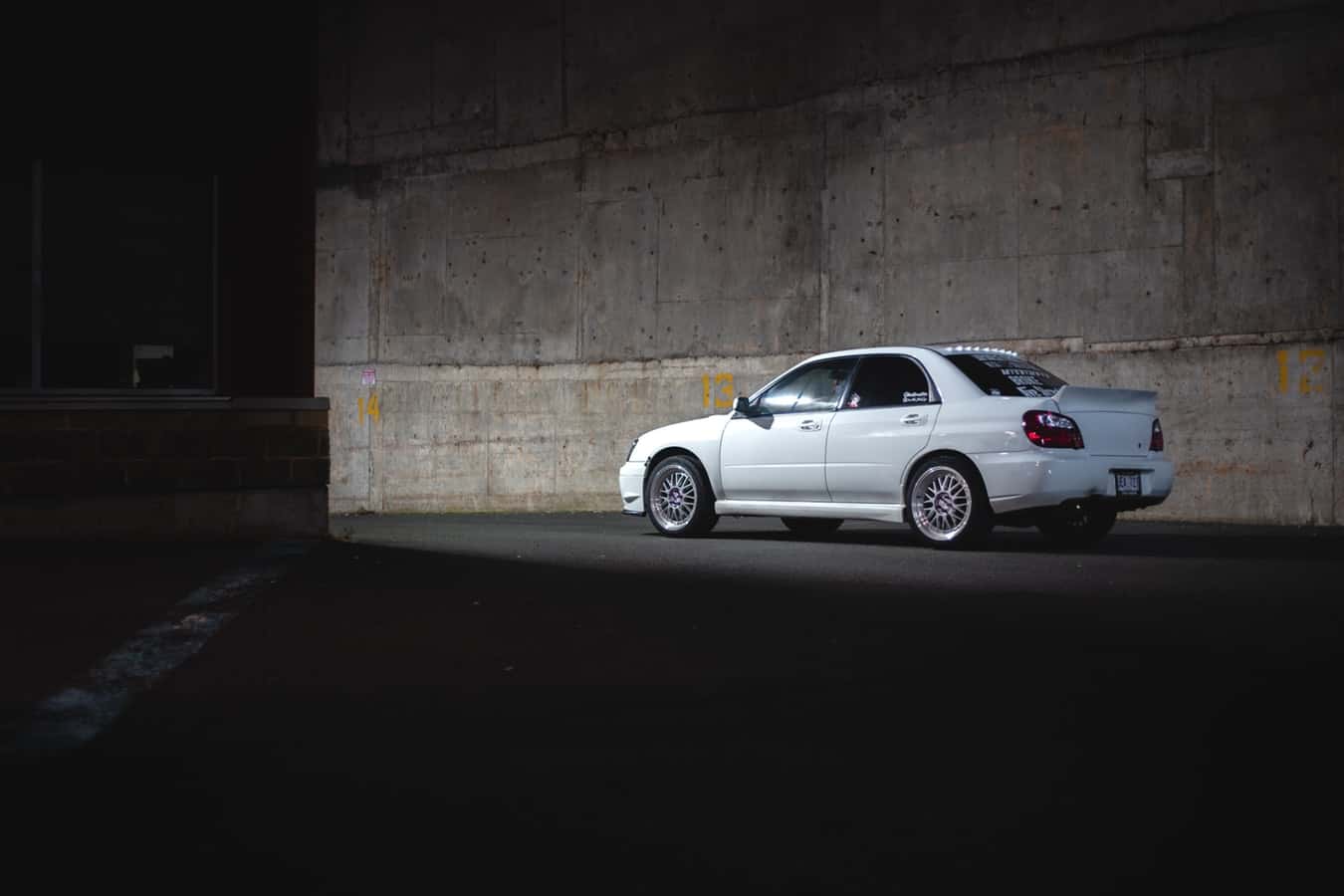 photo-1572495243296-17381ebedda3