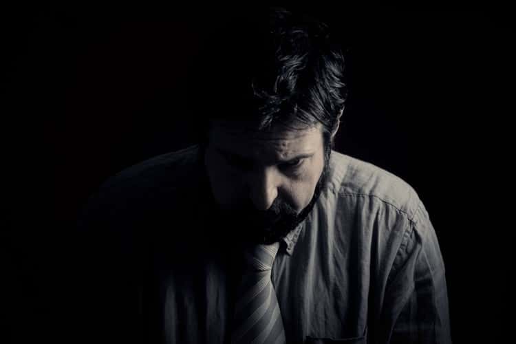 photo-1580327941610-bbffc57ac972