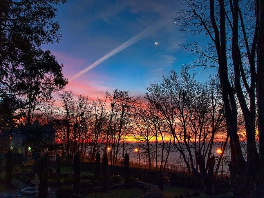 sunrise-morning-star-moon-horizon