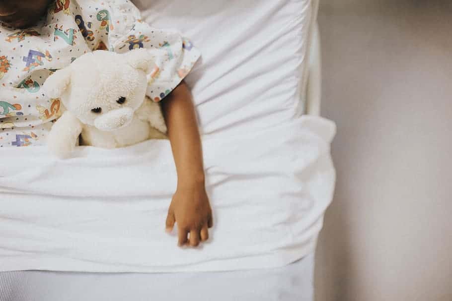 arm-bear-bed-bedroom