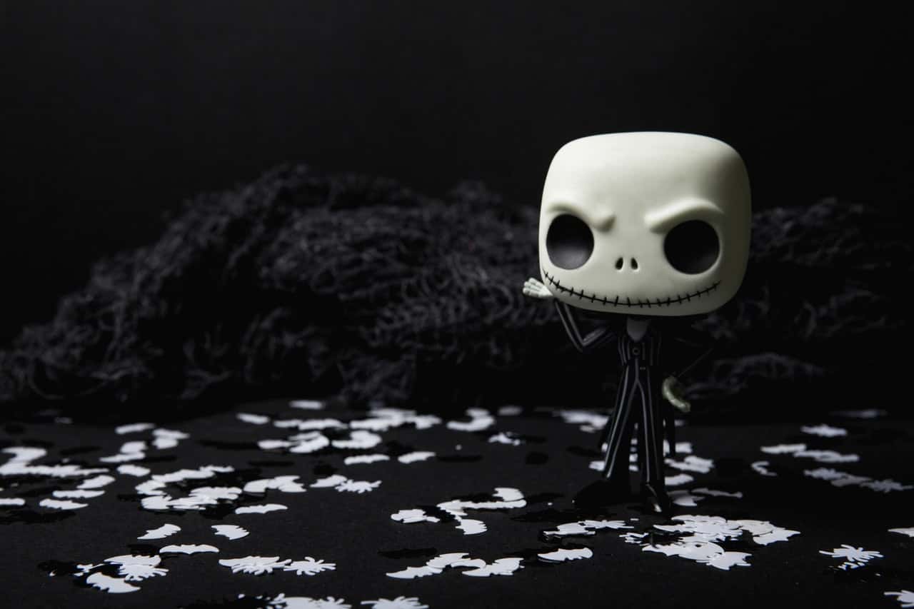 background-black-black-and-white-creepy-619419