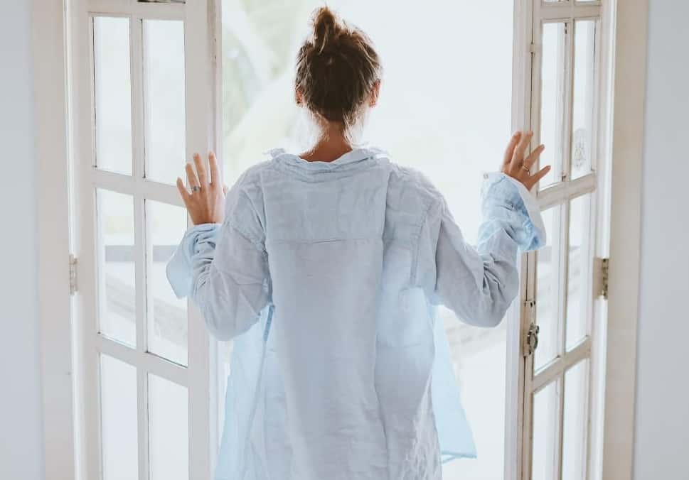 bed-bedroom-door-girl-house-indoors-wallpaper-preview