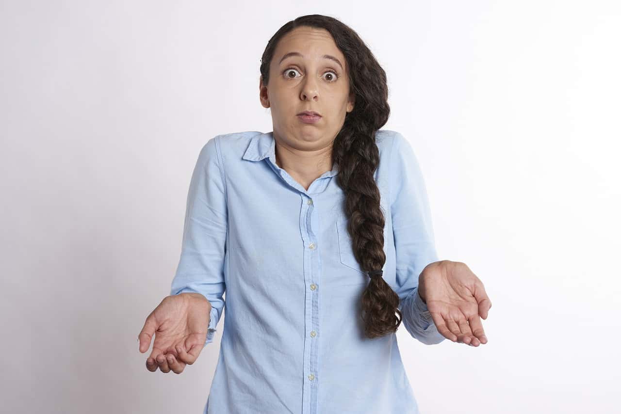 confused-3082831_1280