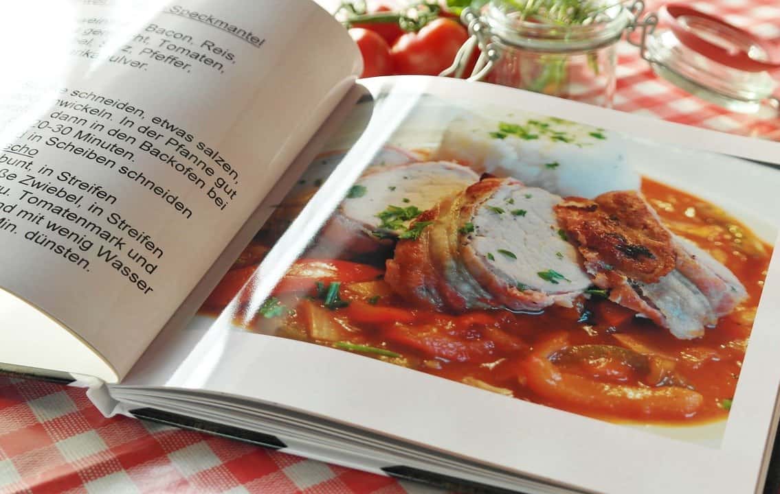 cookbook-746005_1280