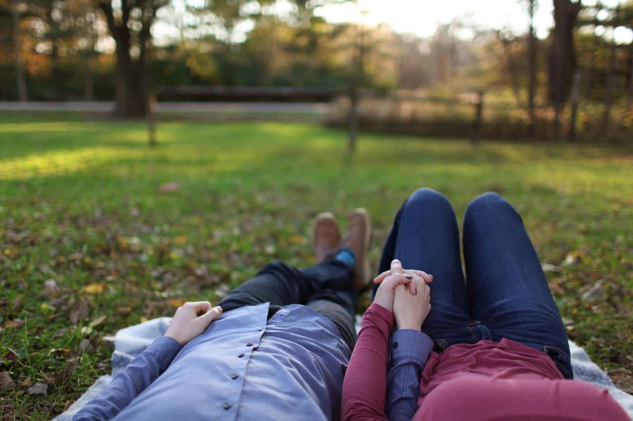 couple-while-holding-hands-691045