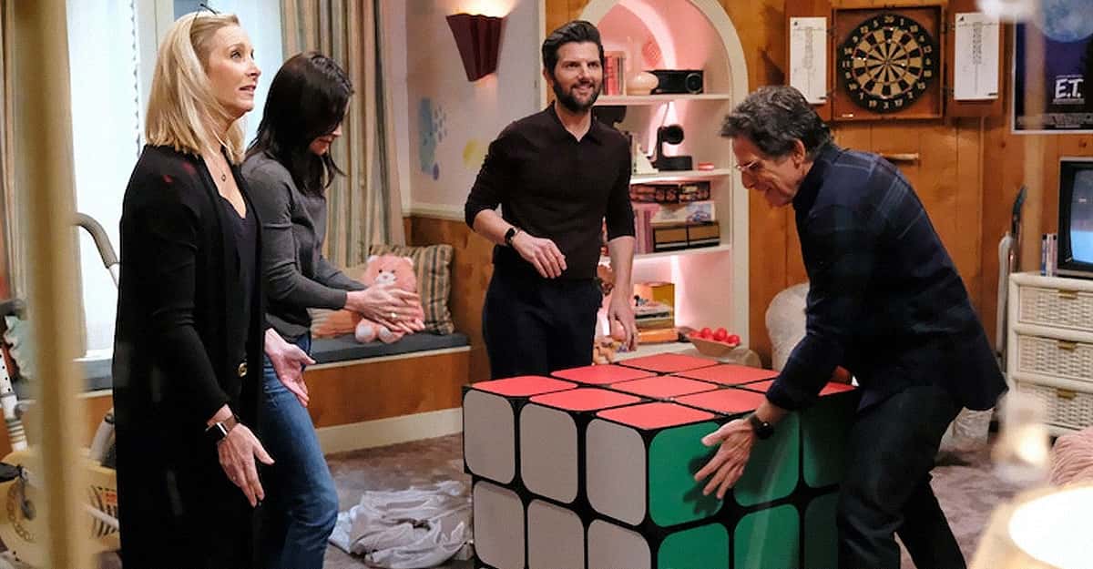 Escape Room Employees Share The Weirdest Thing They Saw On Camera