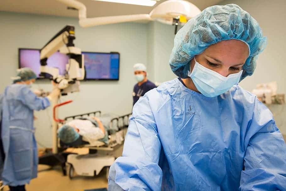 eye-surgery-female-medical