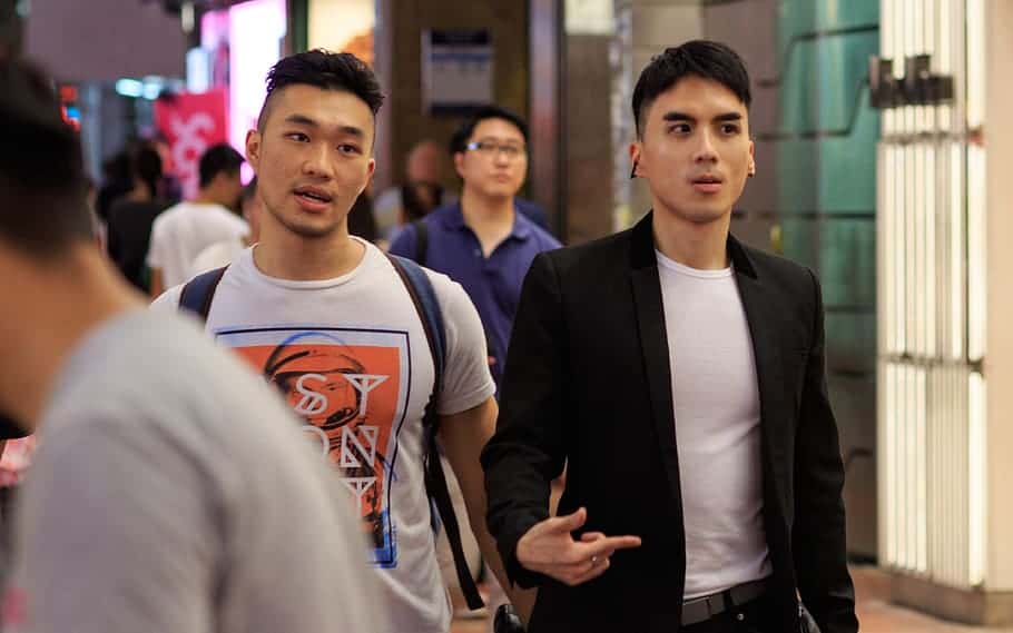 hong-kong-friends-pals-walking