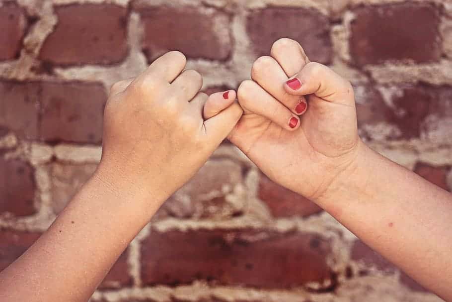 pinky-swear-friends-pinky-promise-friendship