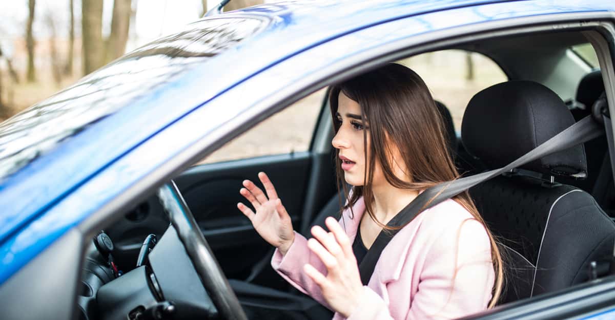 What Was That? People Share Their Creepiest Experiences On The Road