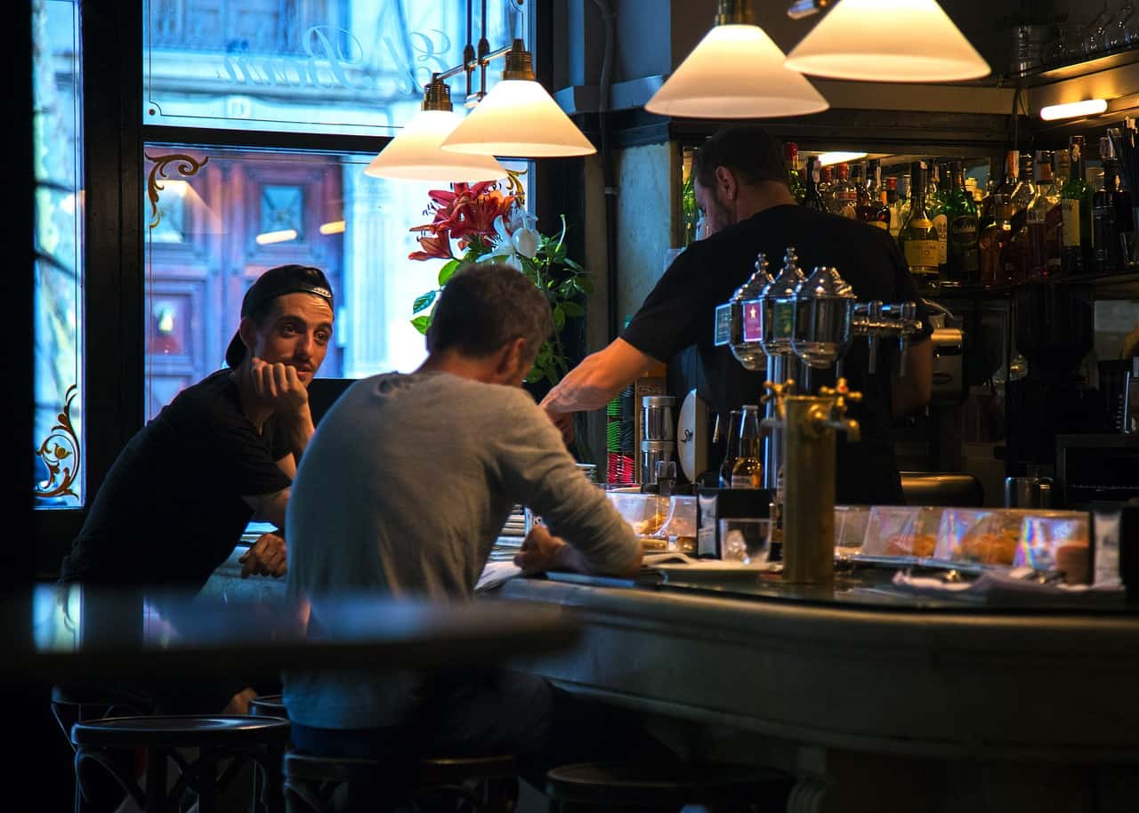 tapas-bar-2741115_1280