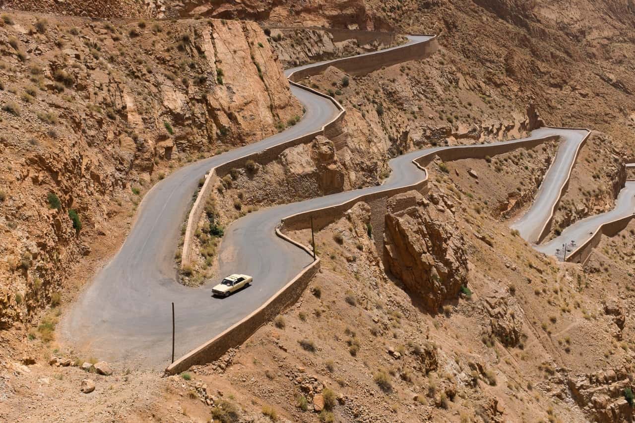 track-road-street-car-asphalt-travel-686634-pxhere.com