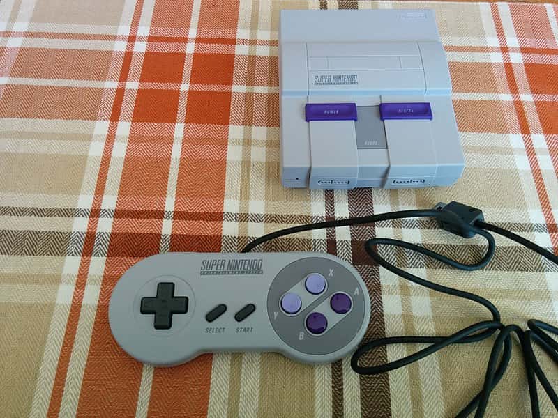 800px-Super_NES_Classic_Edition